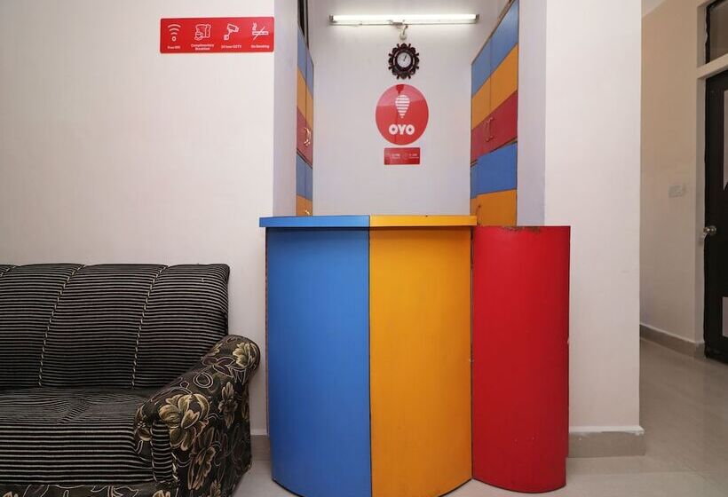 بنسيون Oyo 13884 Holiday Homes