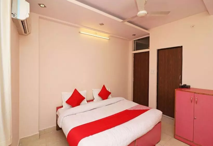 Majatalo Oyo 13884 Holiday Homes