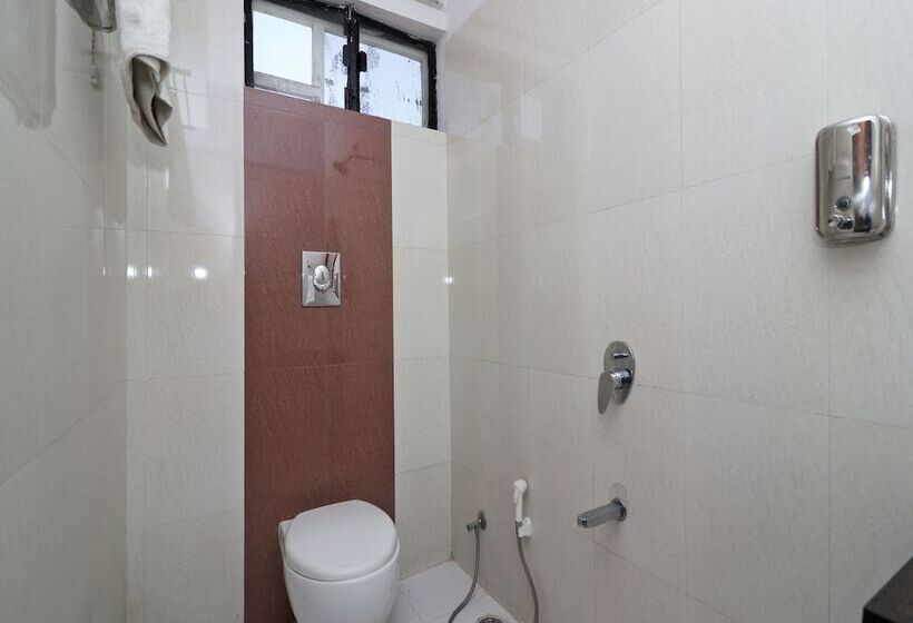 بنسيون Oyo 13884 Holiday Homes