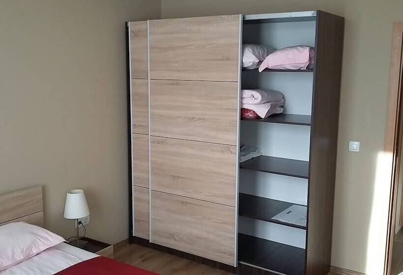 Apartments Mladost 1a 554