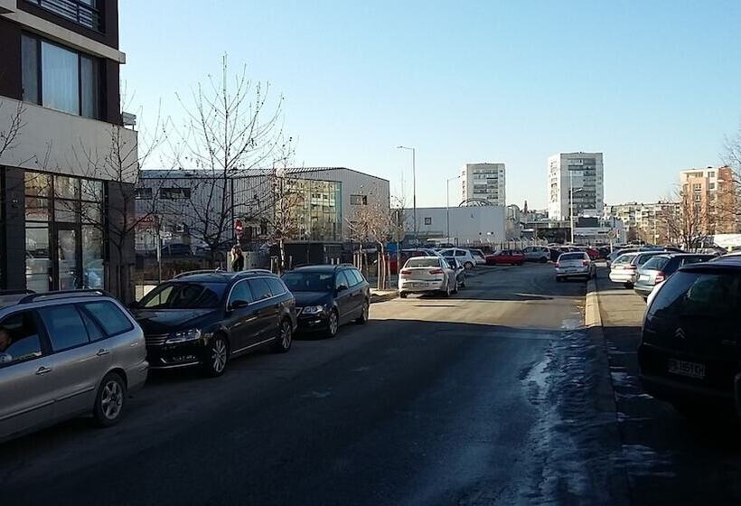 Apartments Mladost 1a 554