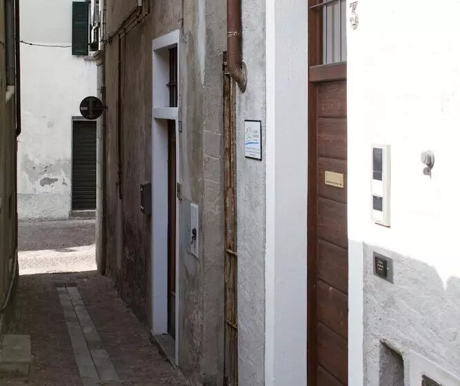 تختخواب و صبحانه La Casa Sul Sasso