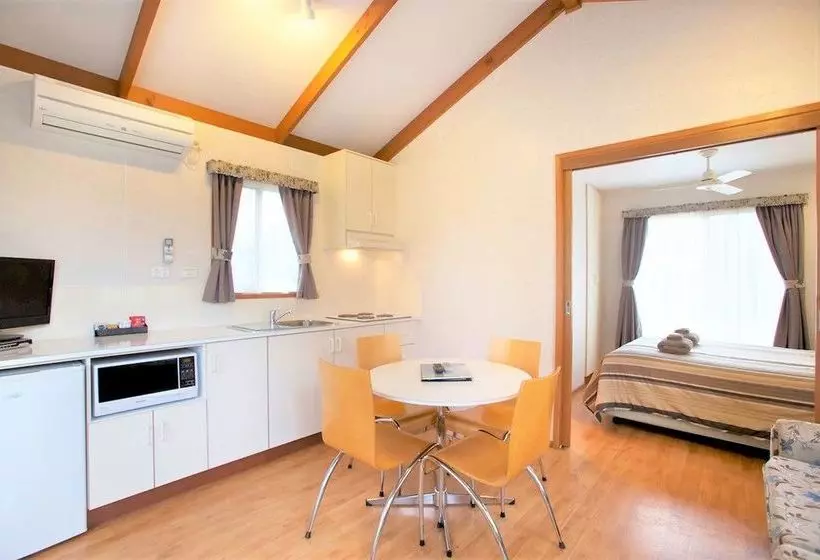 Big4 Dandenong Tourist Park