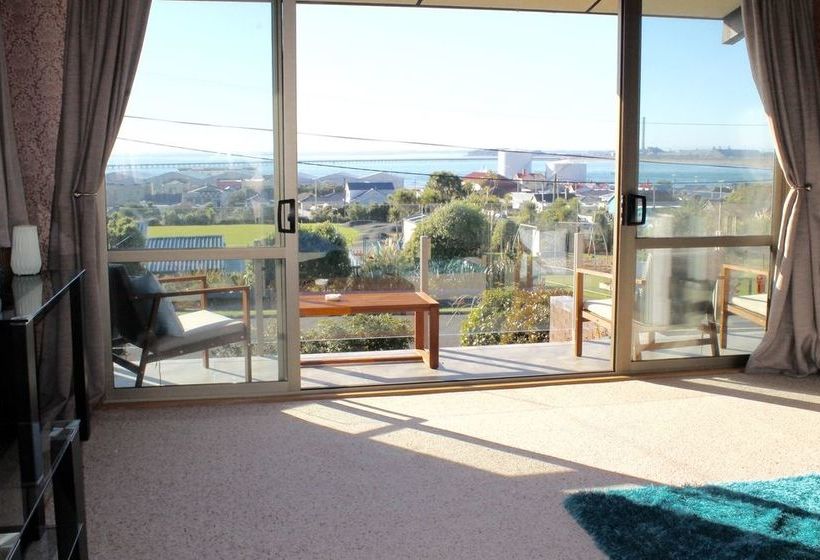 Bradshaw House Bluff