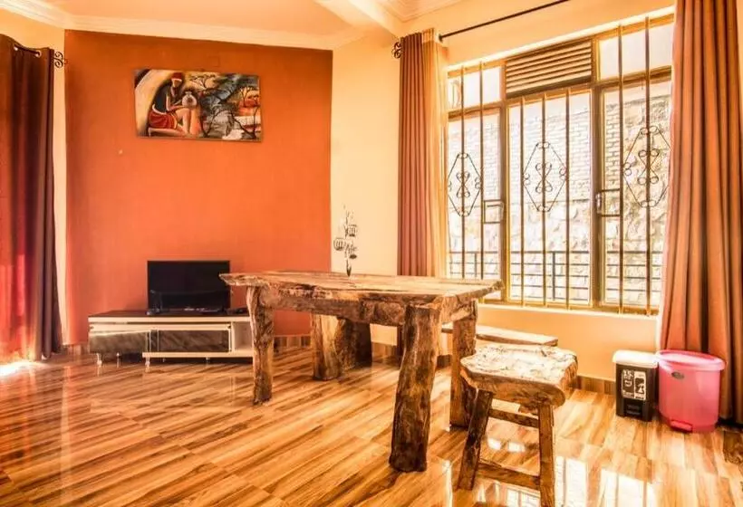 High Ground Villa Ltd