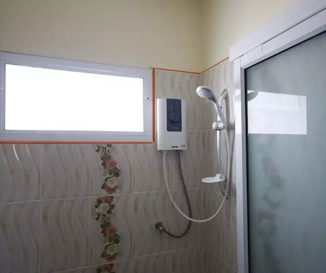 ホテル Chalerm Lak Mansion