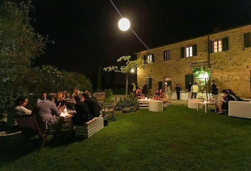 Hotelli Fattoria Fibbiano