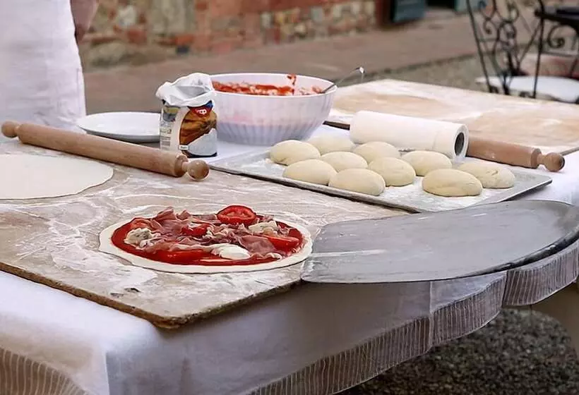 Hotelli Fattoria Fibbiano