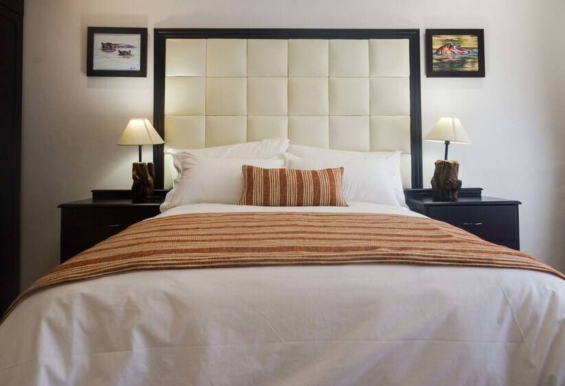 هتل Greystone House