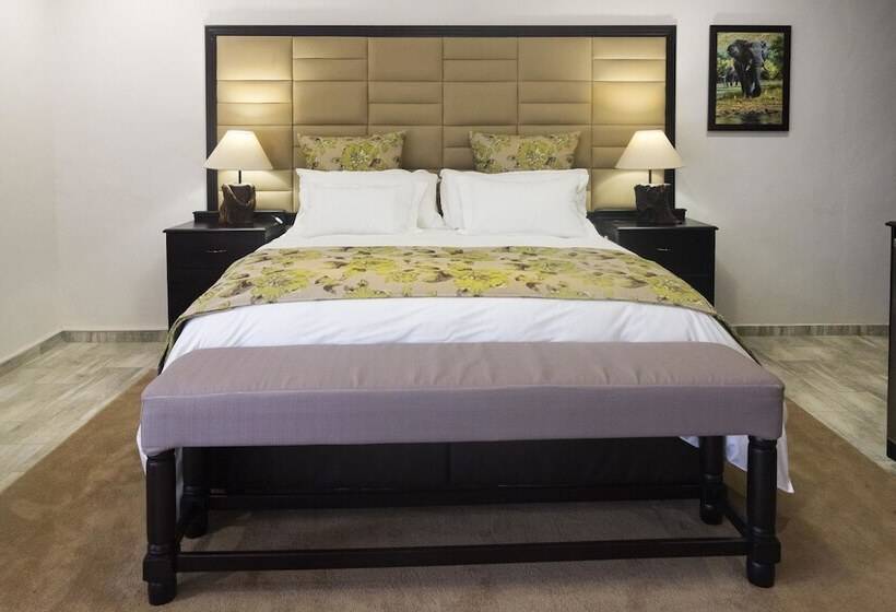 هتل Greystone House