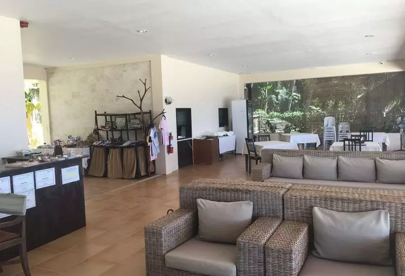 ホテル Lubi Resort Santander