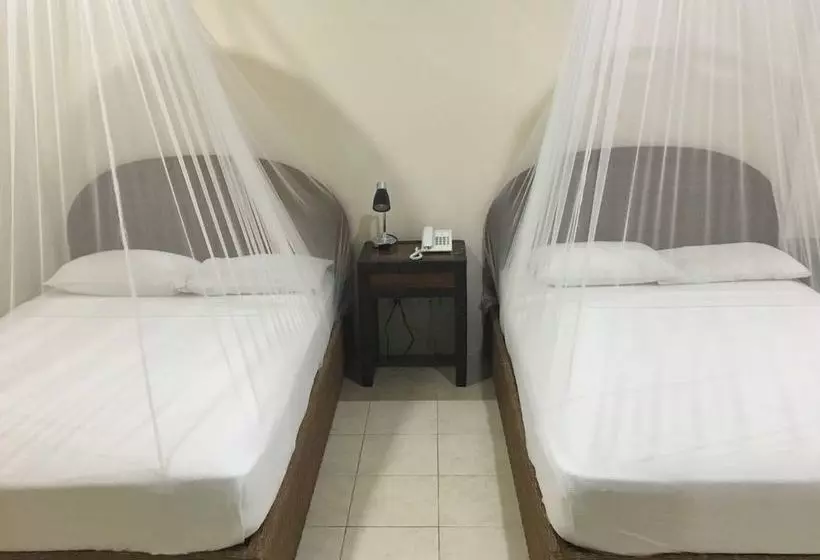 ホテル Lubi Resort Santander