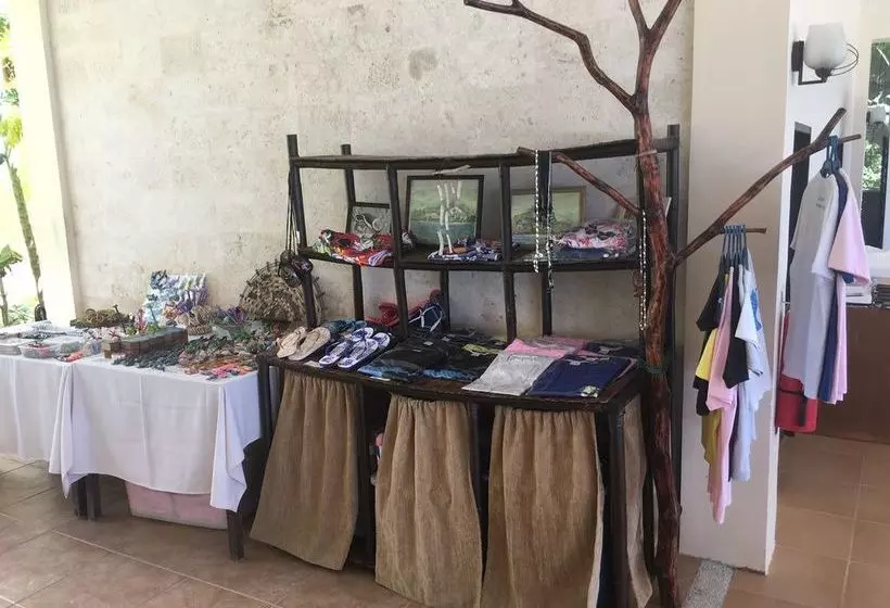 ホテル Lubi Resort Santander