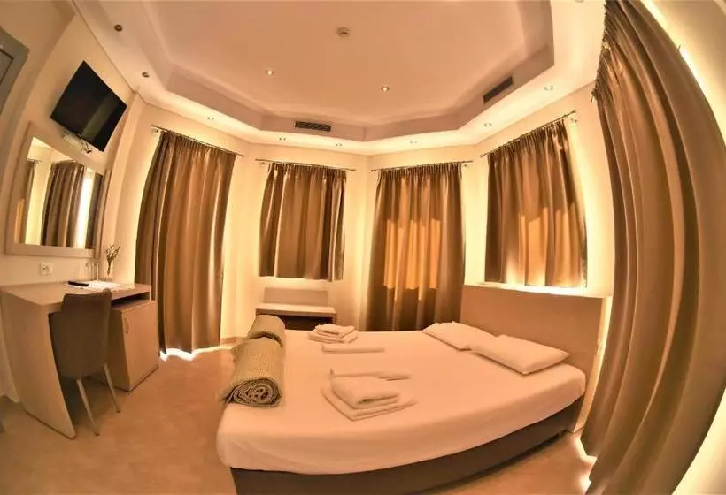 هتل Marathon Palace