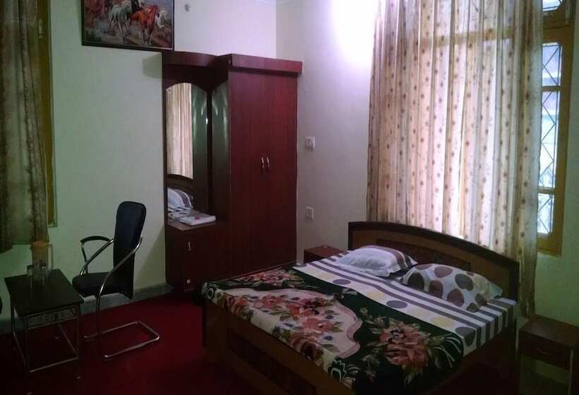 ホテル Midway Resort