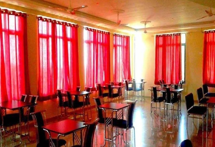 ホテル Midway Resort