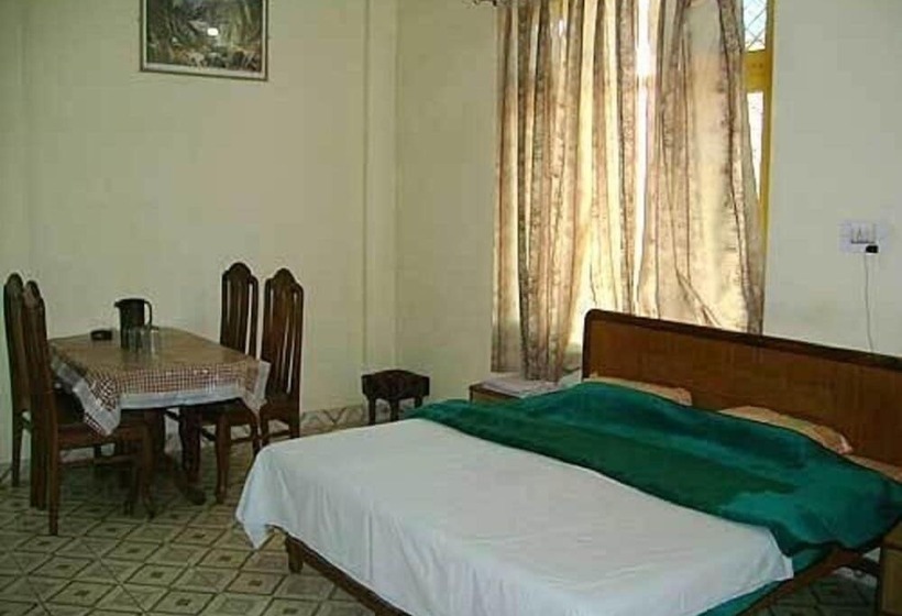 ホテル Midway Resort