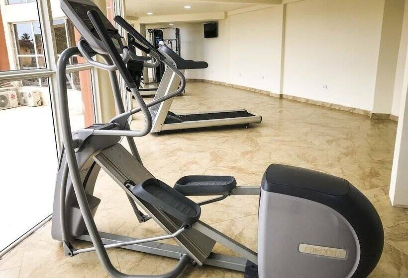 هتل Millennium Guest House & Suites