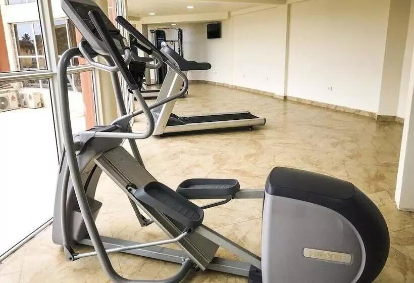 هتل Millennium Guest House & Suites
