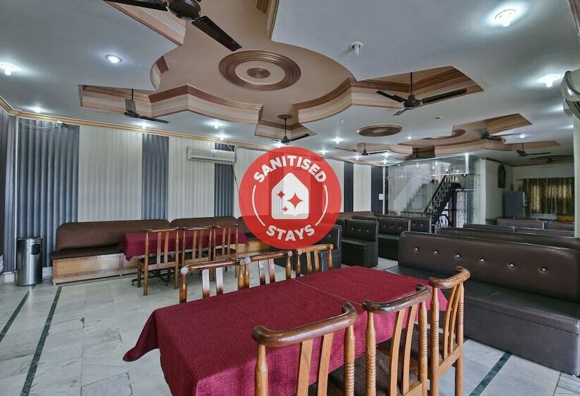 Super Hotel O Mehfil