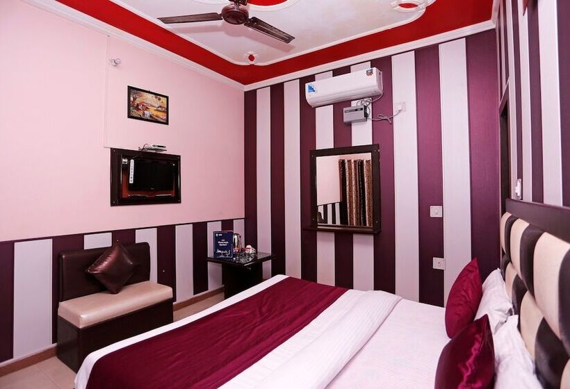 Super Hotel O Mehfil