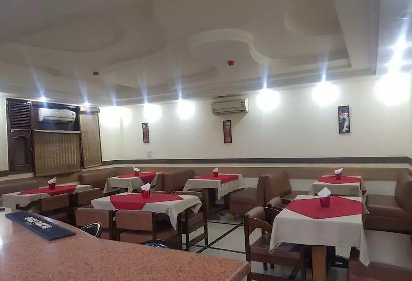 Hotelli Park Inn