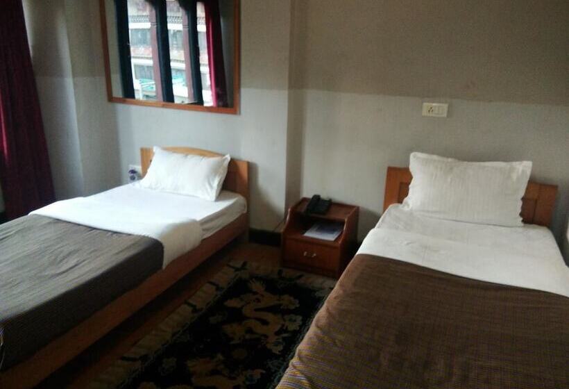 هتل Sonam Trophel Inn