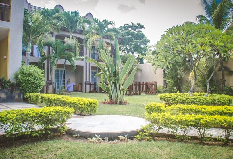 Hotel Sunset Reef Resort & Spa