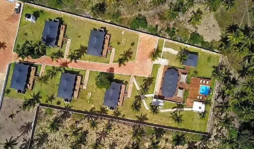 هتل Vertigo Lodge De Estaurio