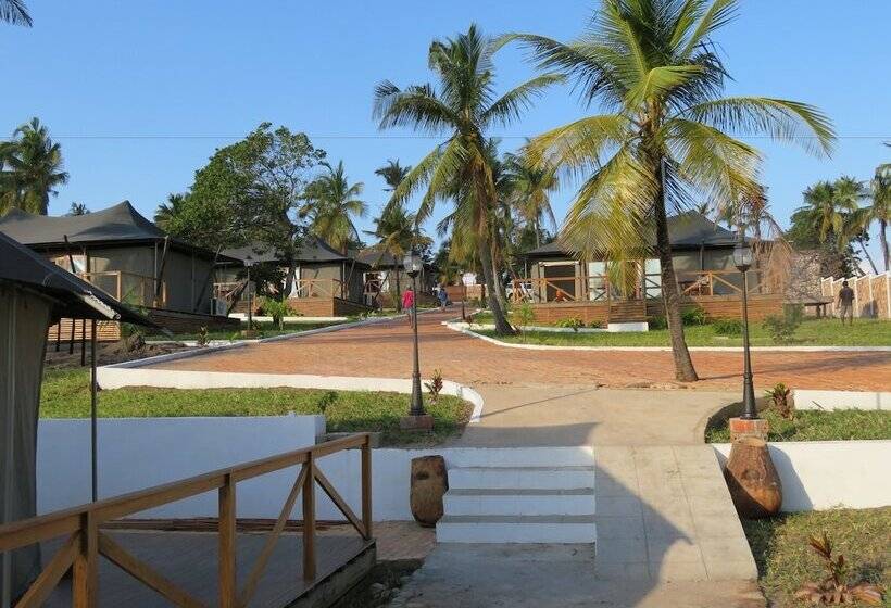 هتل Vertigo Lodge De Estaurio