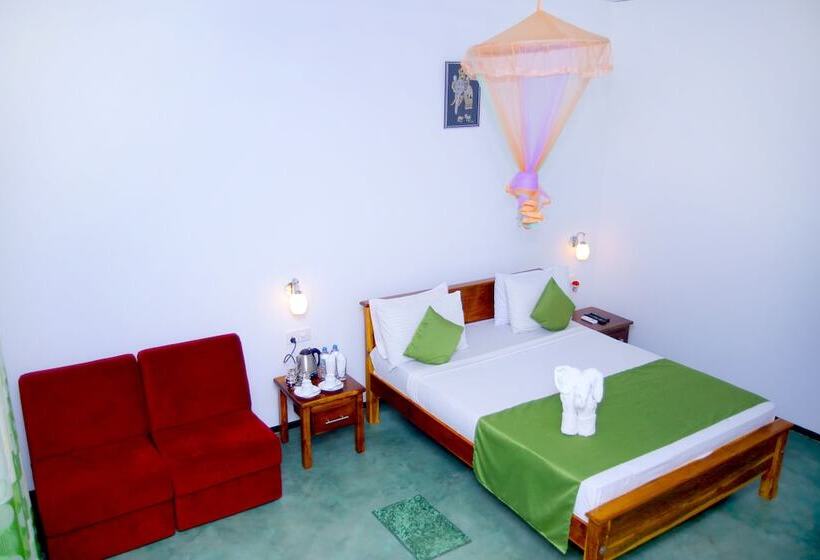 Panzió Green View Safari Resort