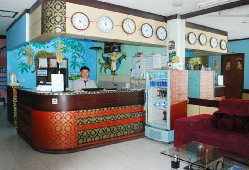 Alberg Mixay Guesthouse