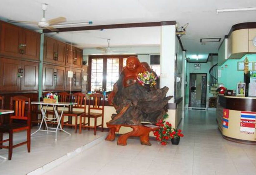 Alberg Mixay Guesthouse