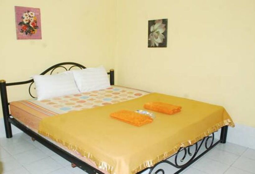 Alberg Mixay Guesthouse