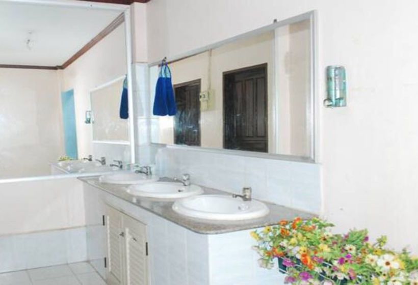 Alberg Mixay Guesthouse