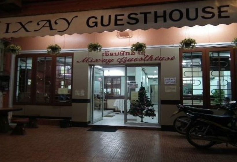 Alberg Mixay Guesthouse