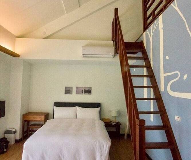 تختخواب و صبحانه Reindeer Miaoli Green Wave