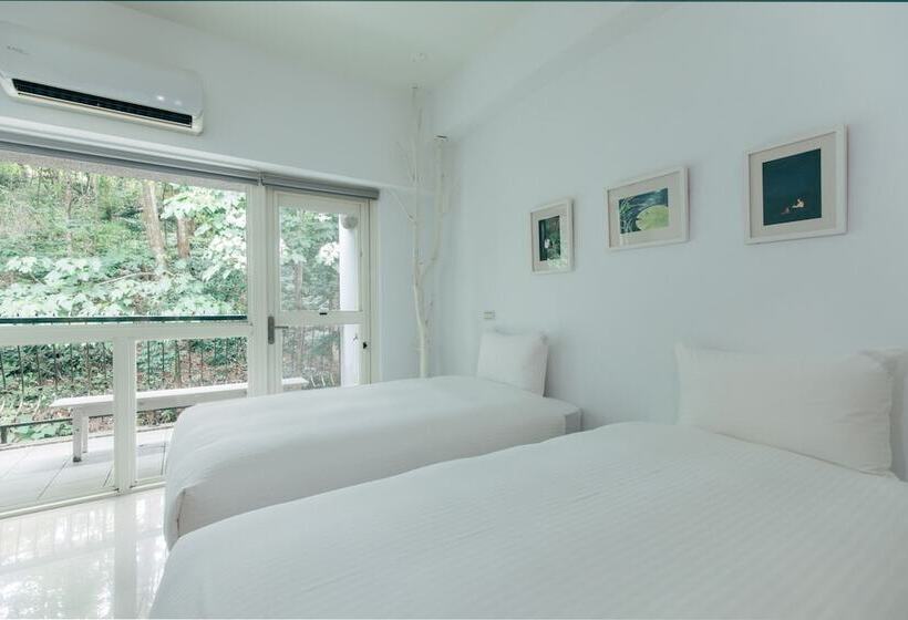 تختخواب و صبحانه Reindeer Miaoli Green Wave