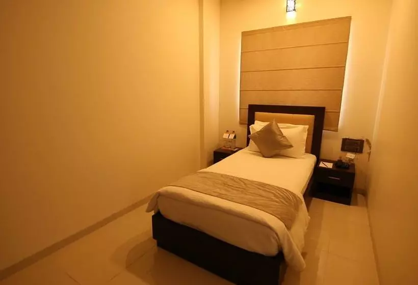 Hotelli Mastiff  Karwar By Othpl