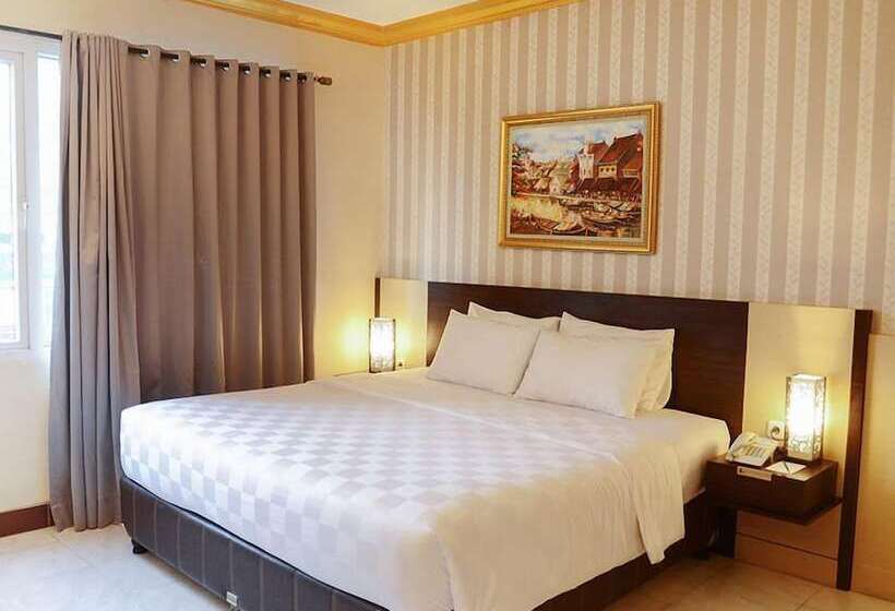 בית מלון כפרי 88 Diponegorojember By Wh