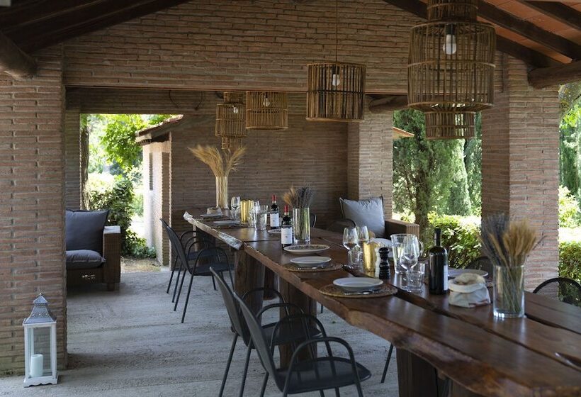 ホテル Buccia Nera