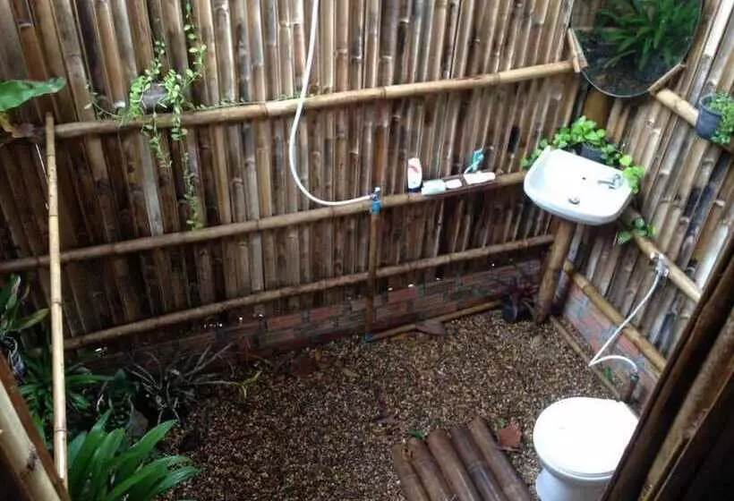 هتل Lipe Camping Zone & Bungalows