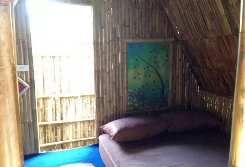 هتل Lipe Camping Zone & Bungalows