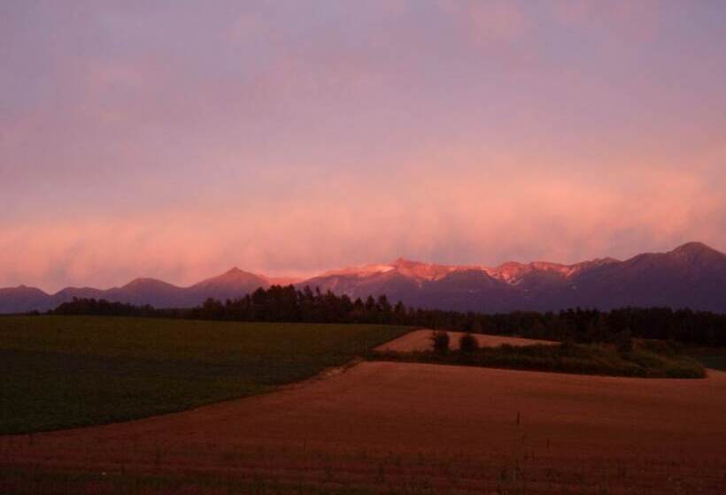 فندق Pension Landscape Furano