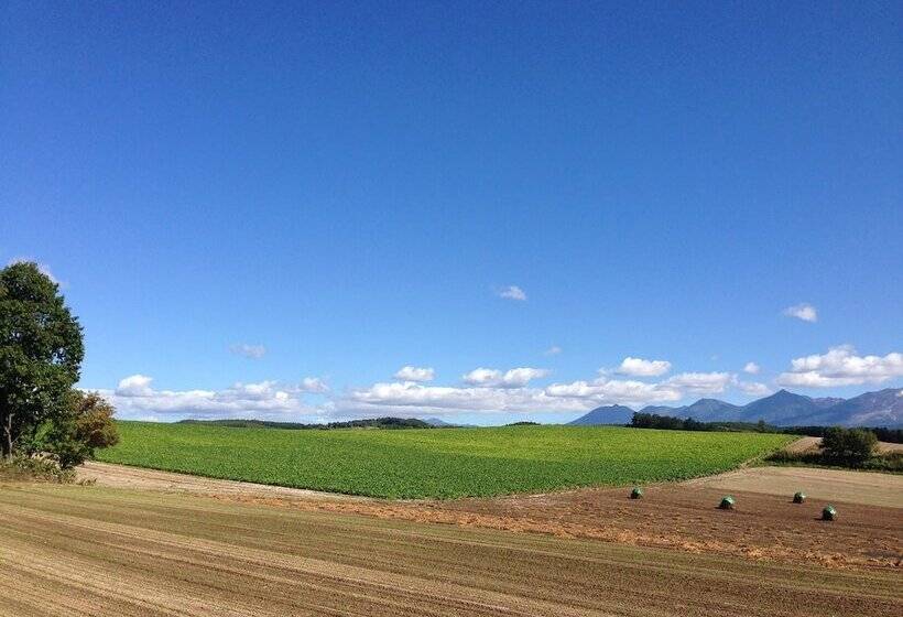 فندق Pension Landscape Furano