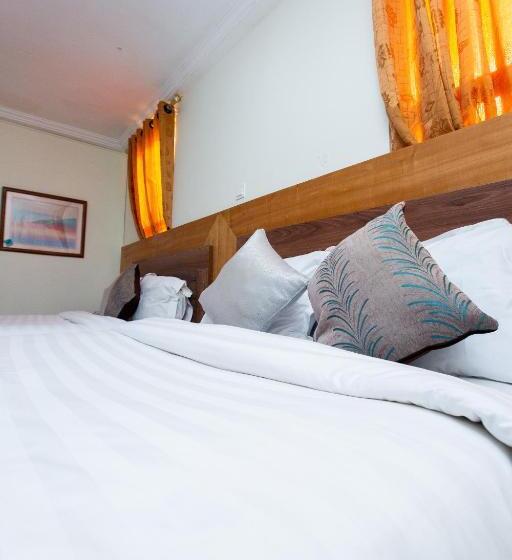 בית מלון כפרי Sam S Cottage