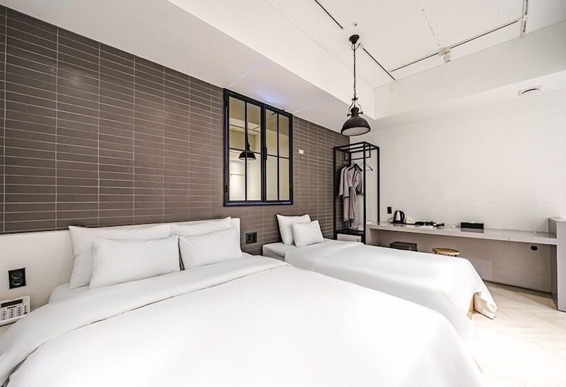 בית מלון כפרי Yaja Siheung Jeongwang Branch