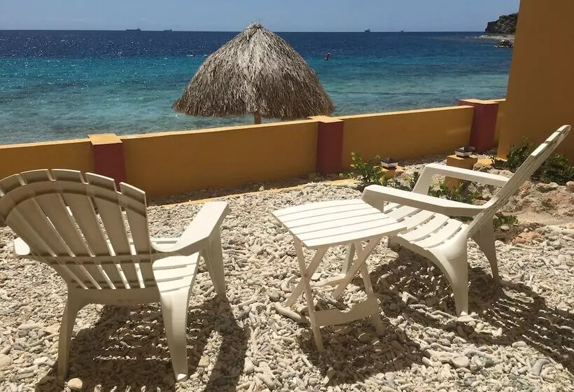 Palapa Beach Resort