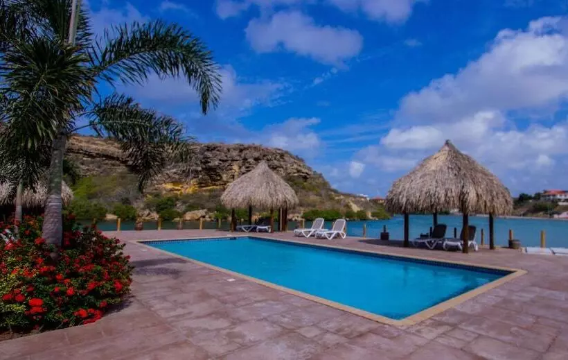 Palapa Beach Resort