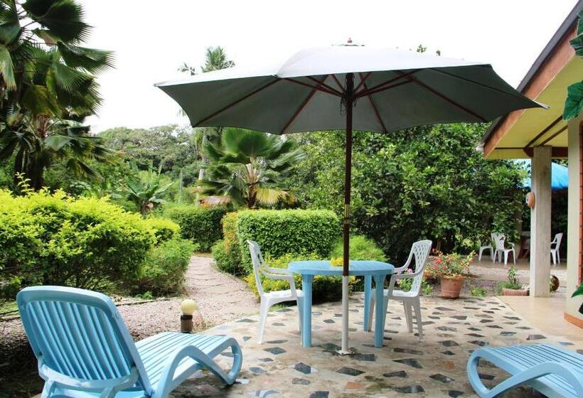 پانسیون Belle Des Iles